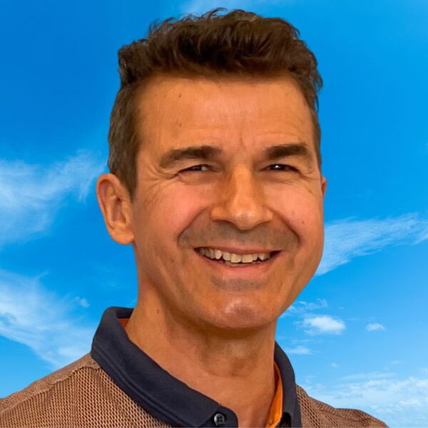 Theo Geser ᐅ Physiotherapeut + Systematic Release Practitoner • MBSR-Lehrer • Unterrichtet MBSR-Kurse in Zürich ✓ Jetzt Angebote von Theo Geser entdecken.