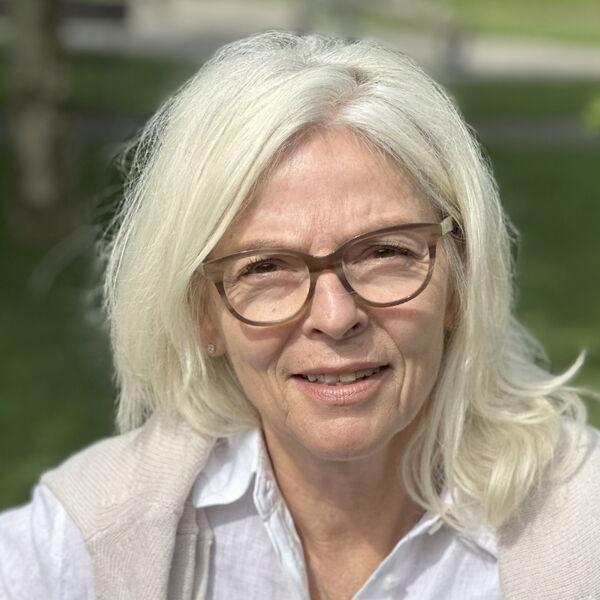 Beatrice Heller ᐅ Zertifizierte Achtsamkeitslehrerin • Time To Think Coach & Teacher ✓ Jetzt Achtsamkeitskurse von Beatrice Heller entdecken.